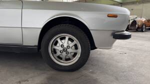 Bild 30/124 von Lancia Beta Spider 1600 (1976)