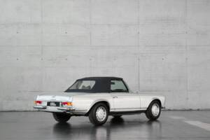 Image 34/50 de Mercedes-Benz 280 SL (1970)
