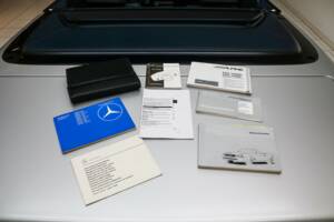 Bild 64/84 von Mercedes-Benz SL 320 (1996)