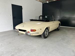Bild 4/20 von Alfa Romeo 1750 Spider Veloce (1968)