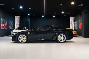 Image 6/14 of Ferrari 599 GTB Fiorano (2011)