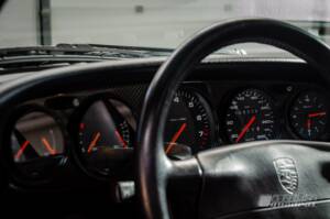 Image 12/23 of Porsche 911 Carrera (1995)