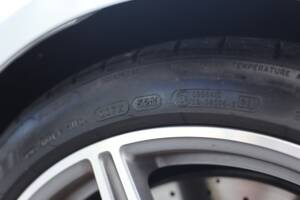 Image 67/75 of Mercedes-Benz SLS AMG Roadster (2012)
