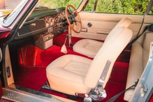 Bild 44/48 von Aston Martin DB 6 (1967)