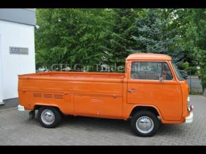 Imagen 5/7 de Volkswagen T2b Pickup (1973)