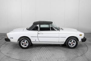 Image 49/50 of FIAT 124 Spider CS1 (1977)