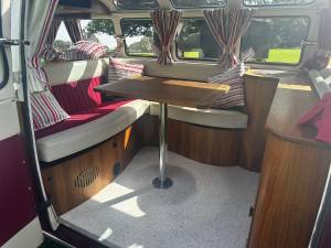 Image 37/58 de Volkswagen T1 Samba (1963)