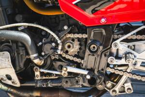 Image 27/50 of Kawasaki GPX 750R (1987)