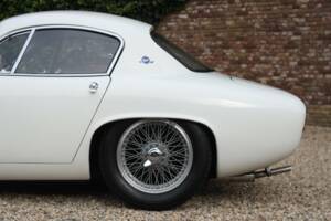 Immagine 28/50 di Lotus Elite S2 (1961)