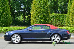 Bild 10/50 von Bentley Continental GTC (2007)
