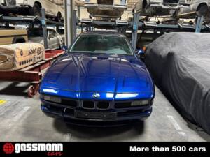 Image 2/4 of BMW 850i (1990)