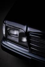 Bild 24/30 von Mercedes-Benz E 280 Unikat (1994)