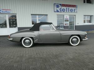 Image 7/26 of Mercedes-Benz 190 SL (1962)
