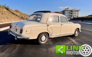 Image 4/10 of Mercedes-Benz 220 S (1958)
