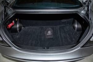 Image 25/25 of Mercedes-Benz SLR McLaren 722 (2006)