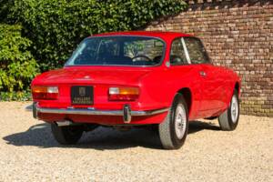 Imagen 31/50 de Alfa Romeo 2000 GT Veloce (1972)