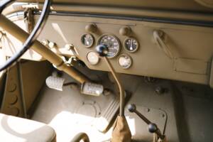 Bild 24/29 von Willys Jeep M38 A1 (1944)