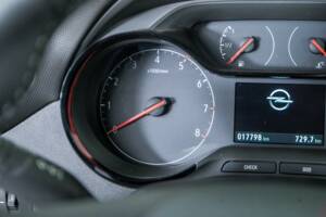 Image 16/50 de Opel Crossland X 1.2 Turbo (2020)