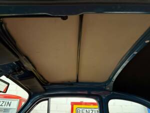 Image 12/17 of FIAT 500 L (1970)