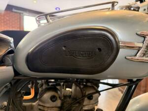 Afbeelding 7/14 van Triumph DUMMY (1959)