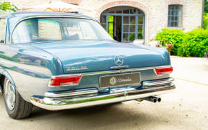 Bild 9/47 von Mercedes-Benz 280 SE (1969)