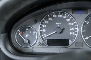 Bild 16/50 von BMW Z3 1.9i (2000)