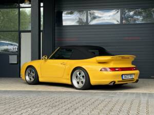 Imagen 6/31 de Porsche 911 Carrera (1994)