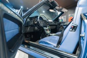 Image 20/35 of Mercedes-Benz SL 320 (1998)