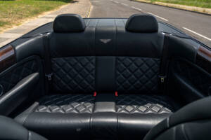 Bild 28/31 von Bentley Azure T (2009)