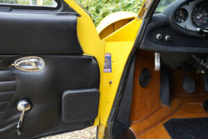 Bild 22/50 von Ferrari Dino 246 GT (1971)