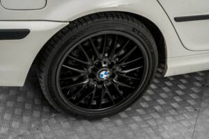 Afbeelding 35/50 van BMW 330xi (2002)