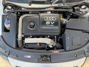 Bild 9/16 von Audi TT 1.8 T quattro (1999)