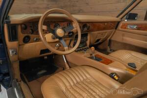 Image 2/8 of Aston Martin V8 Volante (1981)