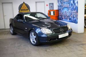 Image 2/25 of Mercedes-Benz SLK 230 Kompressor (1997)