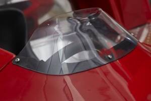 Image 13/50 of Lola T290 (1972)
