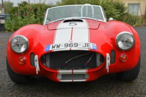 Image 3/8 of Contemporary Classics Cobra 427 S/C CCX (1965)