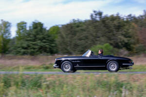 Image 2/46 of Ferrari 275 GTS (1965)