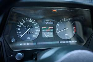 Bild 21/40 von BMW M 635 CSi (1984)