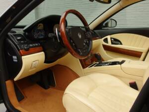Bild 36/100 von Maserati Quattroporte 4.2 (2010)