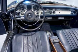 Imagen 19/36 de Mercedes-Benz 280 SL (1971)