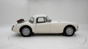 Afbeelding 9/15 van MG MGA Twin Cam (1959)