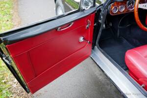 Image 4/51 of Austin-Healey 3000 Mk III (BJ8) (1967)