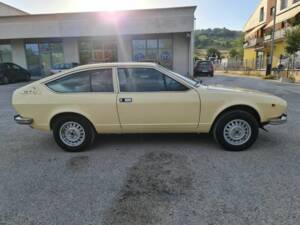 Image 3/35 de Alfa Romeo Alfetta GTV 2.0 (1979)