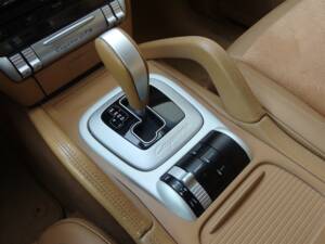 Image 62/98 of Porsche Cayenne GTS (2008)