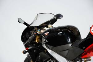 Bild 17/50 von Aprilia RSV 1000 V60 (1999)