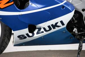 Bild 19/49 von Suzuki TL 1000R (1999)
