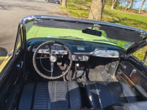 Bild 18/18 von Chevrolet Corvair Monza Convertible (1964)