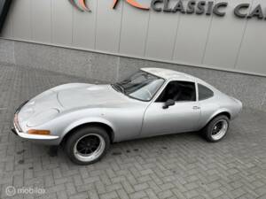 Bild 10/50 von Opel GT 1900 (1971)