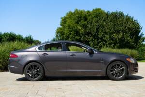 Immagine 5/50 di Jaguar XF 3.0 D-S (2008)