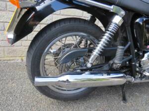Image 32/39 of Triumph Bonneville T100 (2005)